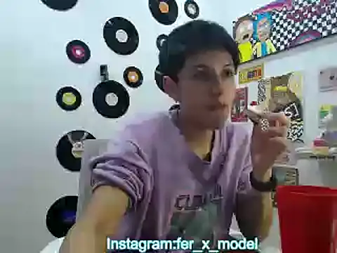 9 Fernanda 9 online show from 16, 3, 2025
