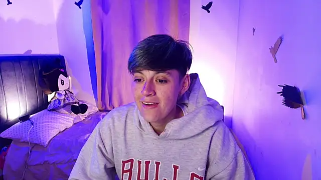 9 Fernanda 9 online show from 7, 11, 2025