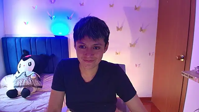 9 Fernanda 9 online show from 18, 12, 2025