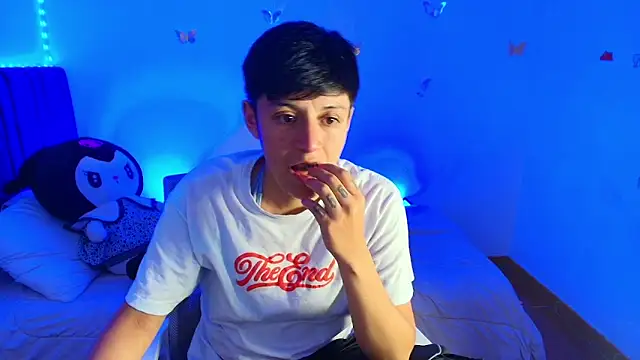 9 Fernanda 9 online show from 28, 3, 2026