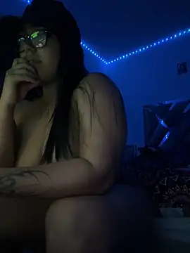Margiee12 online show from 7, 5, 2026
