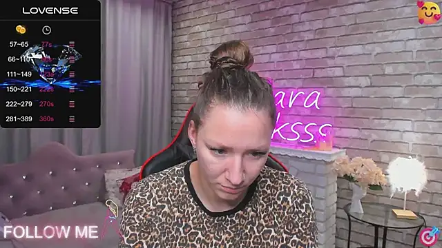SarahCoksss online show from 4, 2, 2025