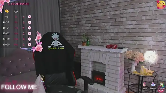 SarahCoksss online show from 8, 10, 2025