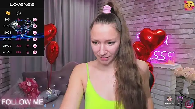 SarahCoksss online show from 12, 2, 2025
