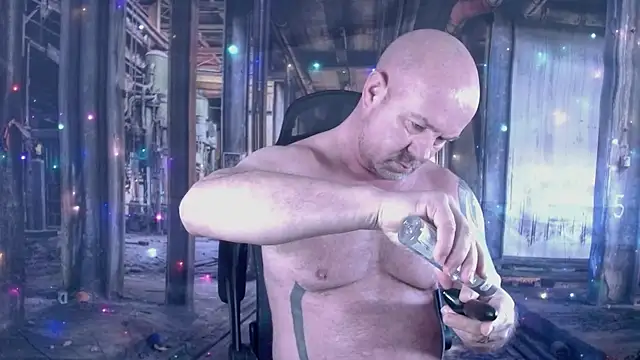 ManlyPrisonGuy online show from 26, 11, 2025