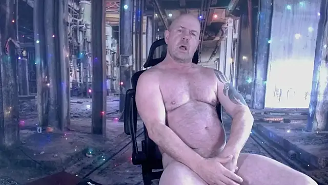 ManlyPrisonGuy online show from 18, 12, 2025