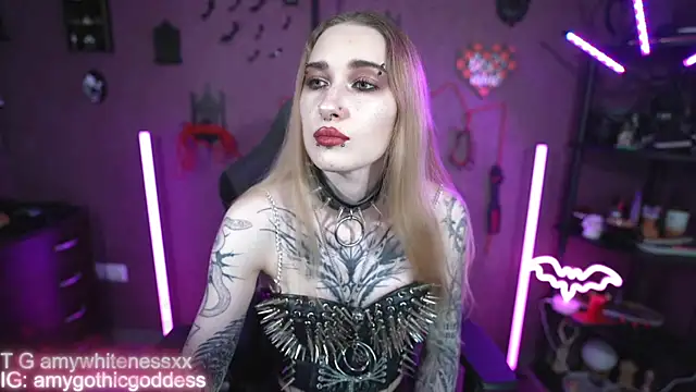 Snapshot of amywhitenessxx chatting on 1, 6, 2026 amywhitenessxx online show from 1, 6, 2026