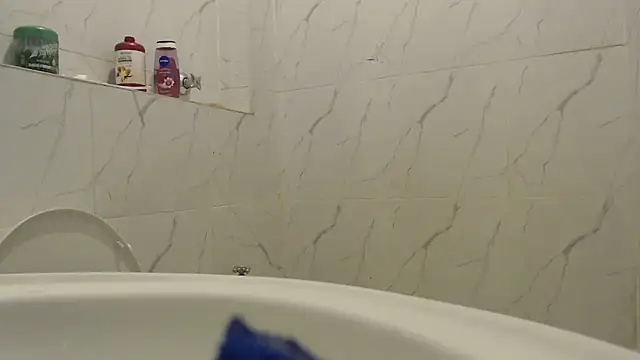 CurvyGlass online show from 22, 3, 2026