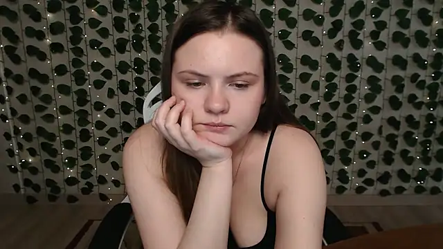IxxiLiana online show from 20, 2, 2025