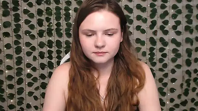 IxxiLiana online show from 15, 2, 2025