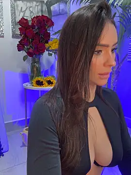 Mau White online show from 8, 3, 2026