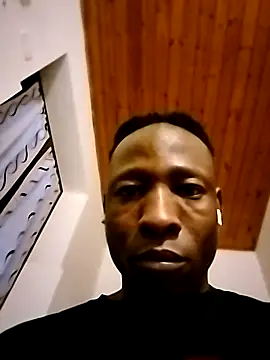 sexcazzo online show from 2, 3, 2025