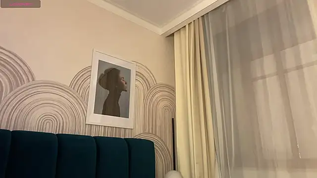 viviann evans online show from 2, 4, 2026