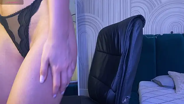 viviann evans online show from 17, 12, 2025