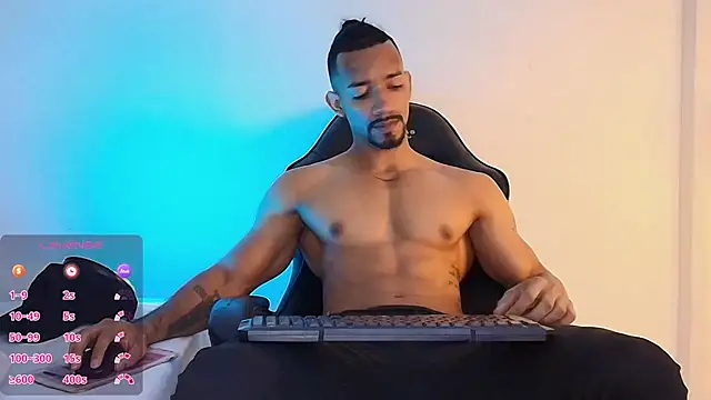 Snapshot of Manolo_Hot1 chatting on 17, 2, 2025 Manolo Hot1 online show from 17, 2, 2025