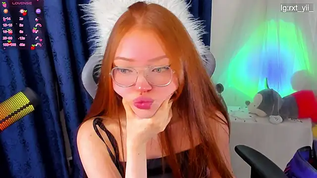 Snapshot of Asian_volcoba_a chatting on 15, 10, 2025 Asian volcoba a online show from 15, 10, 2025