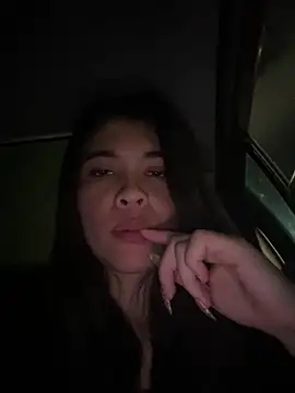 Snapshot of ambar-adaams chatting on 5, 7, 2026 ambar-adaams online show from 5, 7, 2026