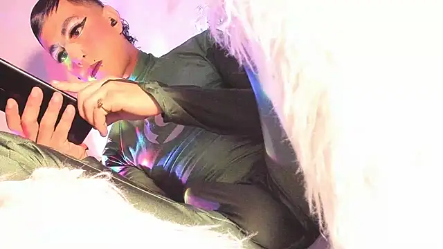 BABY-puppy18XX online show from 29, 9, 2025