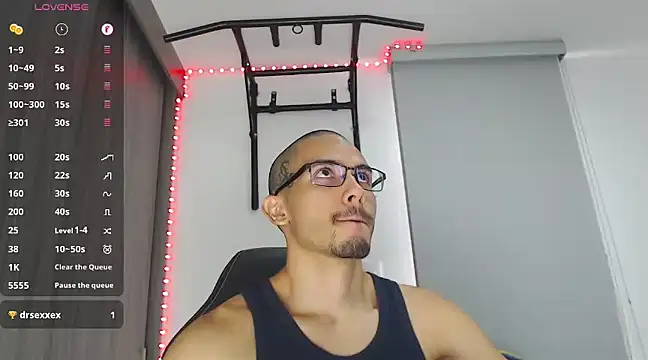 russthiago online show from 8, 2, 2025