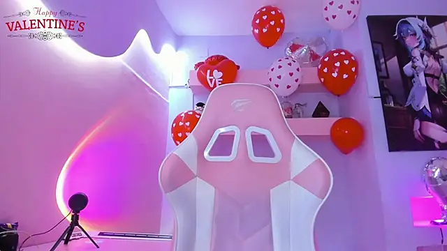 KristinWall online show from 15, 2, 2025