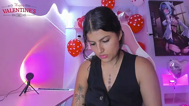 KristinWall online show from 14, 2, 2025