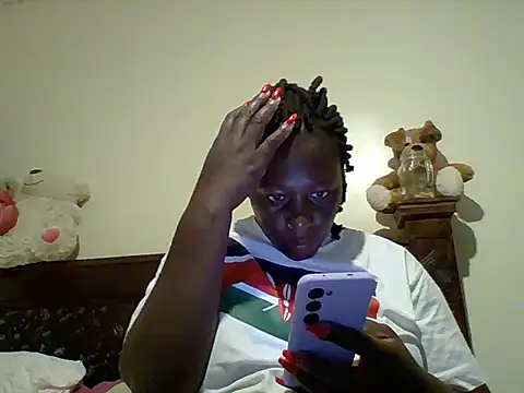 Poisonous Ivy online show from 14, 4, 2026