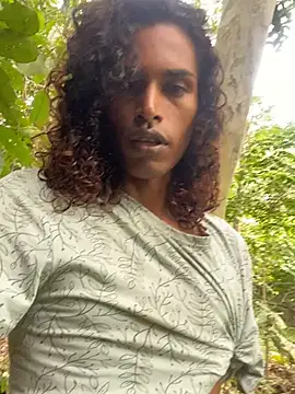 lau sil online show from 5, 11, 2025