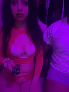 Katalinastarr online show from 1, 2, 2025