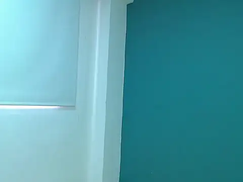 danna- roouss online show from 11, 11, 2025