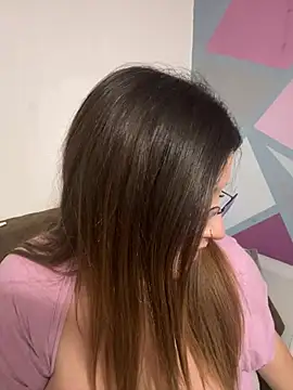 Snapshot of Novababy18 chatting on 21, 3, 2025 Novababy18 online show from 21, 3, 2025