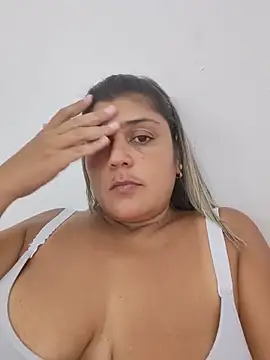 Snapshot of AlyDenalioficial chatting on 29, 5, 2026 AlyDenalioficial online show from 29, 5, 2026