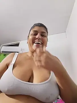 Snapshot of AlyDenalioficial chatting on 19, 5, 2026 AlyDenalioficial online show from 19, 5, 2026