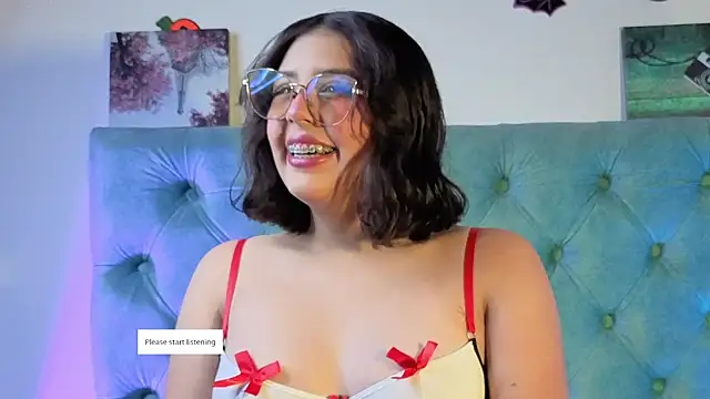 Paola Lyon  online show from 21, 11, 2025