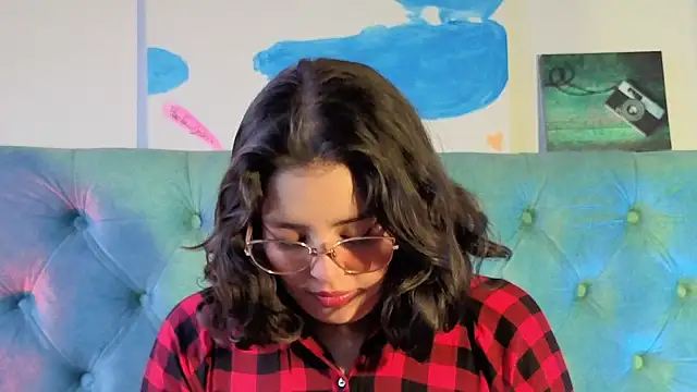 Paola Lyon  online show from 16, 2, 2026