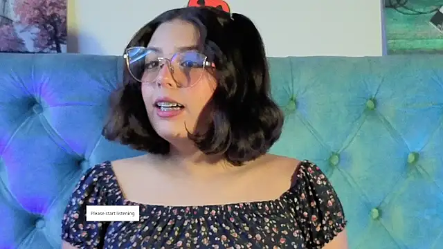 Paola Lyon  online show from 11, 11, 2025