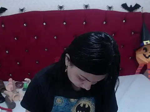 AdaFawxx online show from 25, 10, 2025