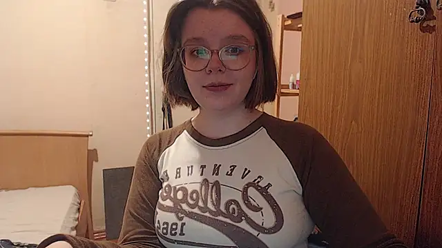 Snapshot of Chmiri_cb chatting on 19, 12, 2024 Chmiri cb online show from 19, 12, 2024