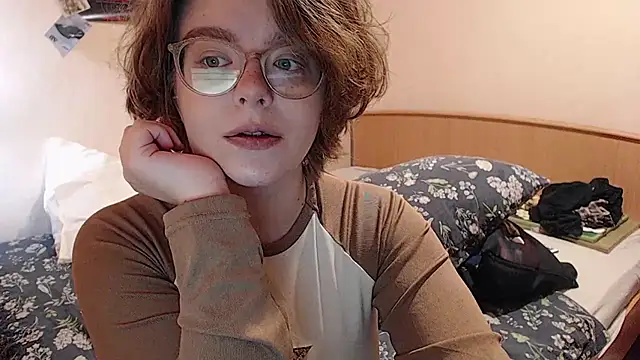 Snapshot of Chmiri_cb chatting on 28, 9, 2025 Chmiri cb online show from 28, 9, 2025