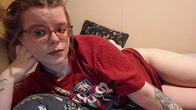 Snapshot of Chmiri_cb chatting on 8, 12, 2024 Chmiri cb online show from 8, 12, 2024