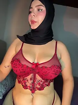Snapshot of aneesa_darzi chatting on 1, 6, 2026 aneesa darzi online show from 1, 6, 2026