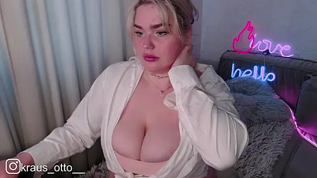 mrs kitty69 online show from 5, 5, 2026