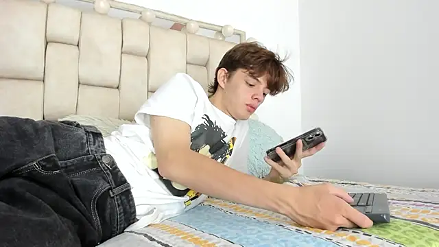 daniel hot03 online show from 25, 10, 2025