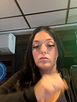 Chloexx69 online show from 3, 11, 2025