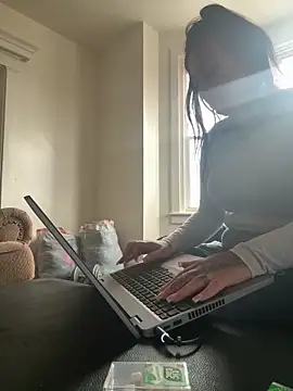 Chloexx69 online show from 21, 11, 2025