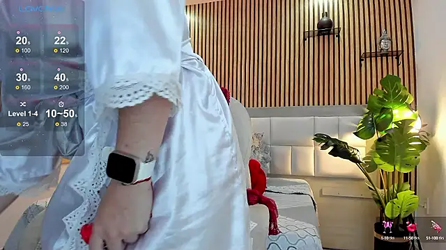 Viktoria Davis online show from 2, 12, 2024