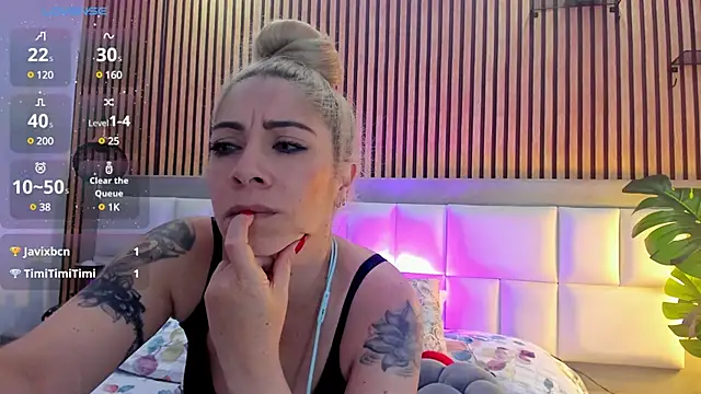 Viktoria Davis online show from 8, 1, 2025