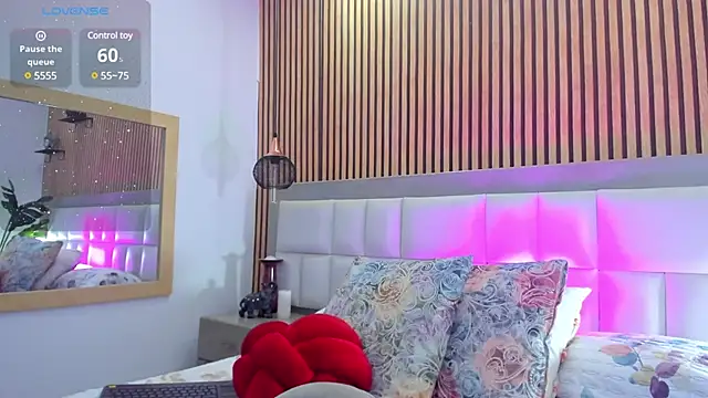 Viktoria Davis online show from 12, 1, 2025