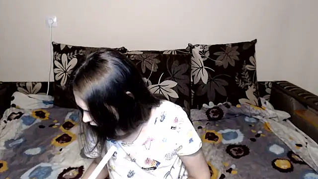 Snapshot of Nika_Shiny chatting on 1, 6, 2026 Nika Shiny online show from 1, 6, 2026