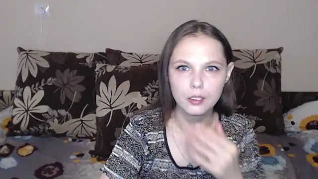 Nika Shiny online show from 22, 4, 2026