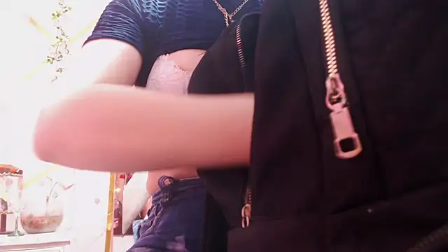 nadescomthxx online show from 29, 10, 2025